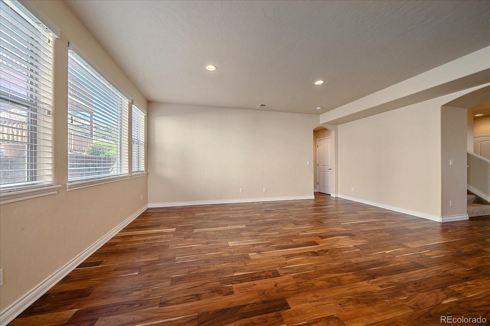 MLS Image #10 for 4417  echo court,larkspur, Colorado