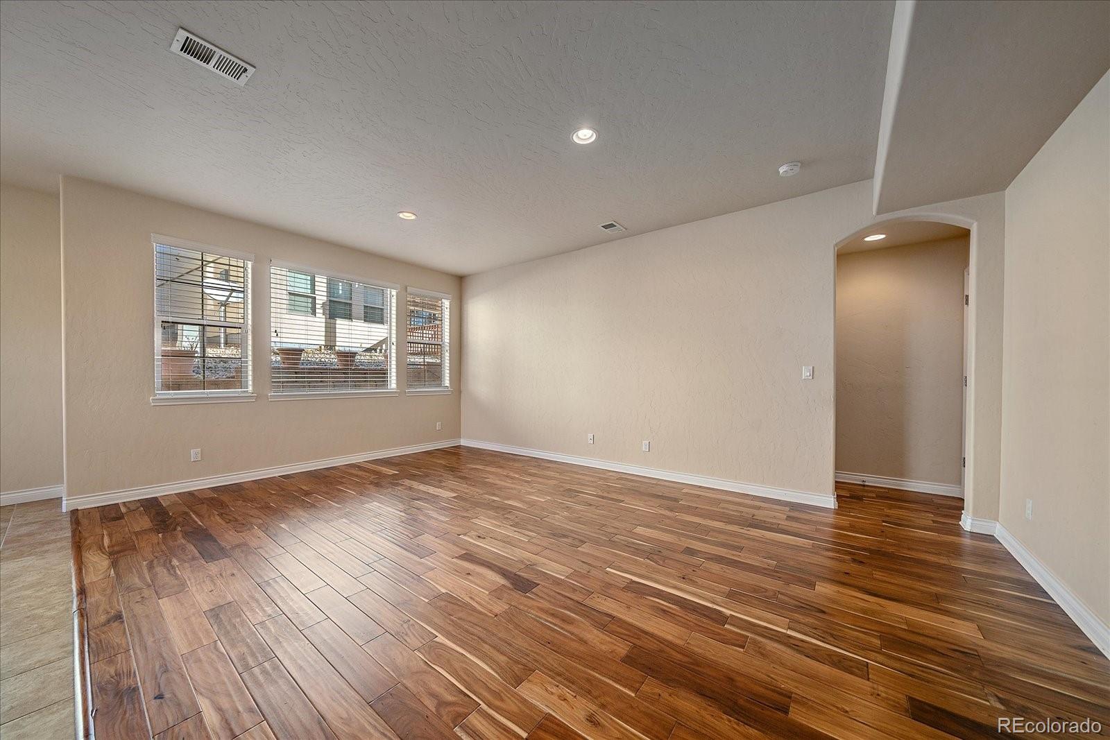 MLS Image #9 for 4417  echo court,larkspur, Colorado