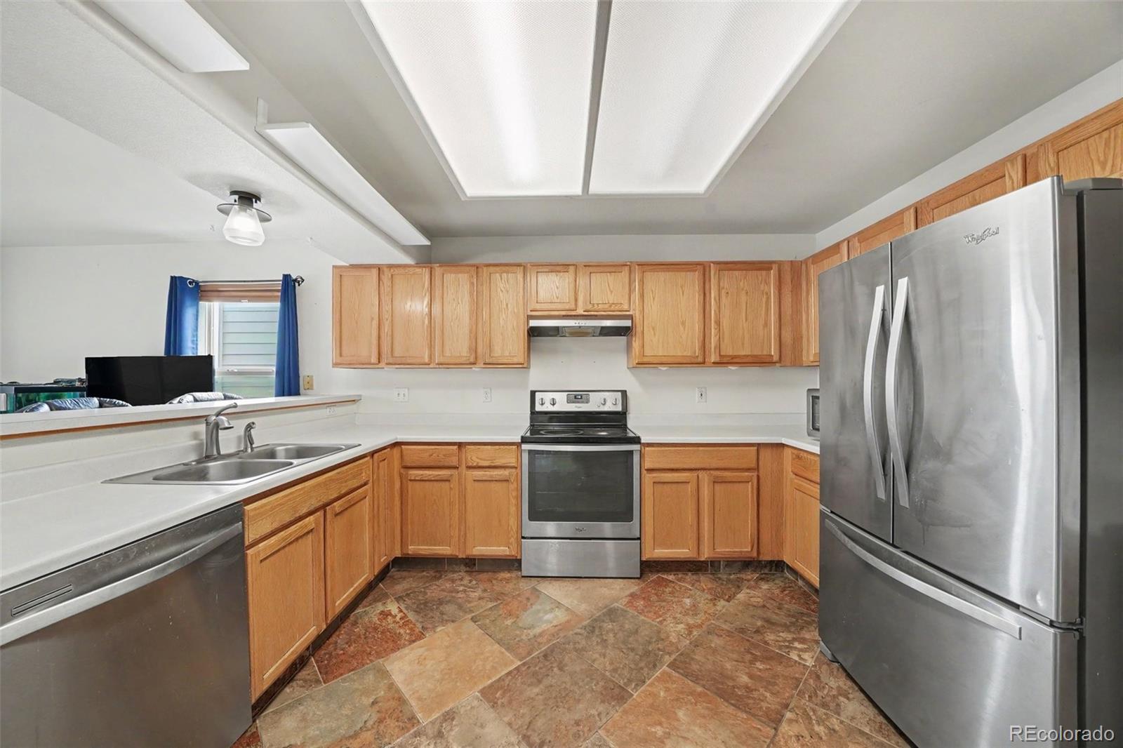 MLS Image #1 for 912  legend oak drive,fountain, Colorado