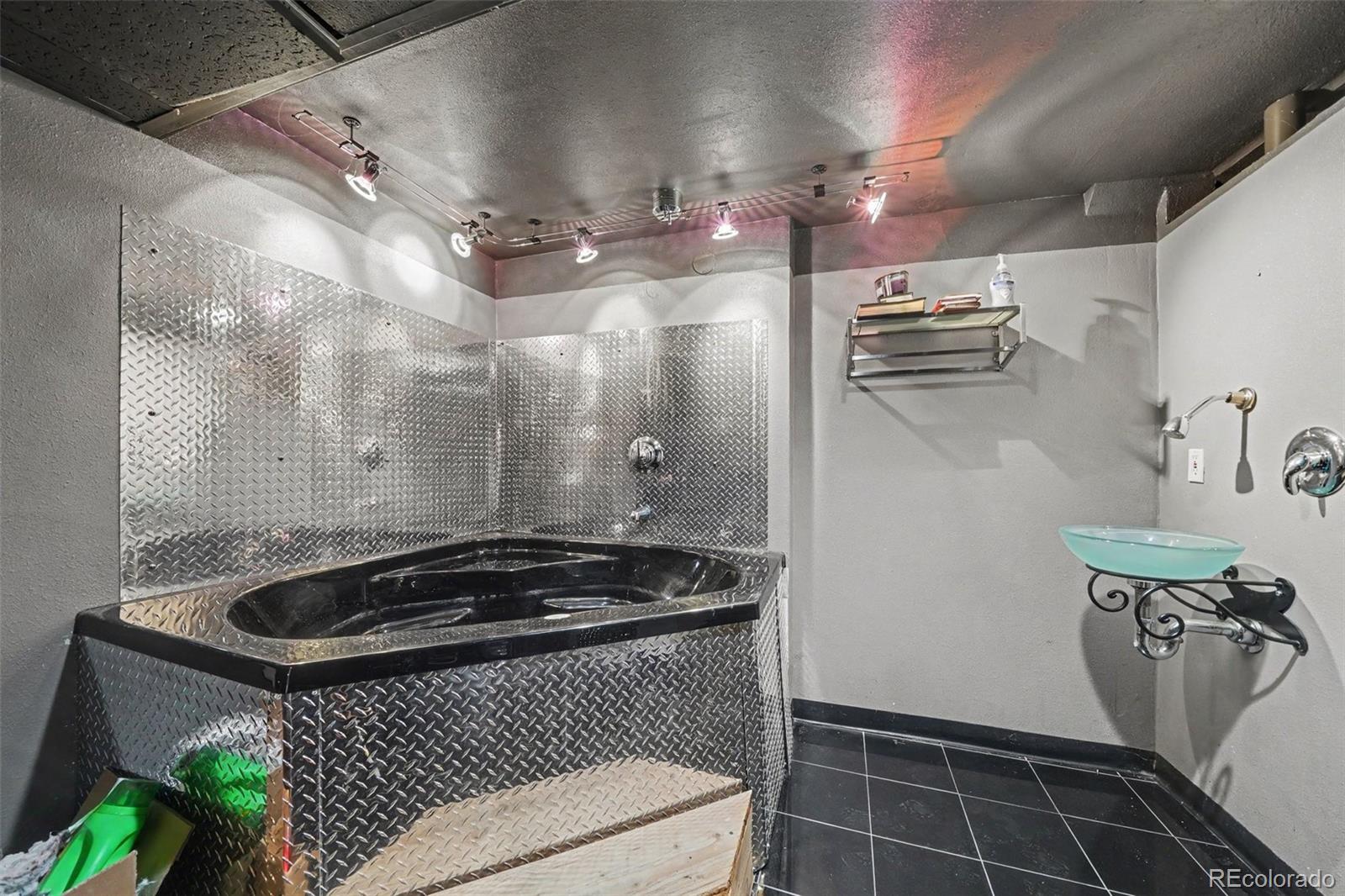 MLS Image #22 for 912  legend oak drive,fountain, Colorado