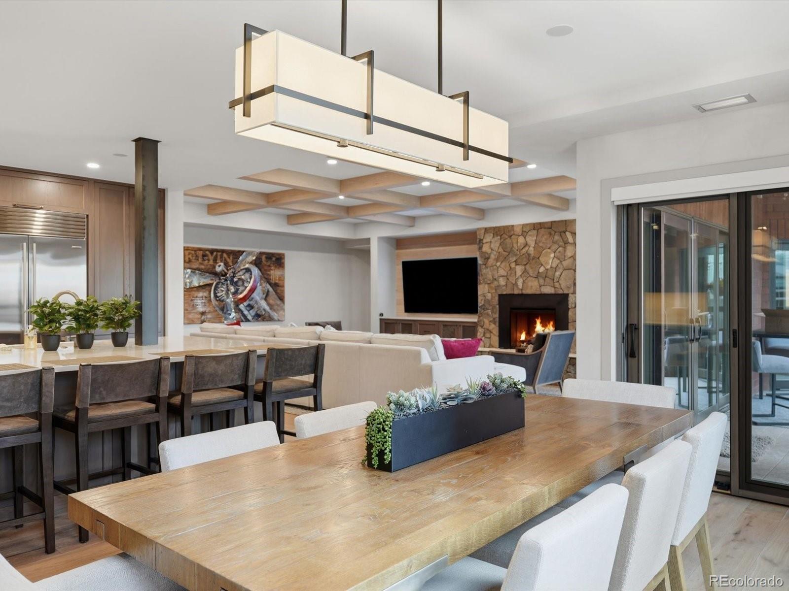 MLS Image #11 for 1512  larimer street,denver, Colorado
