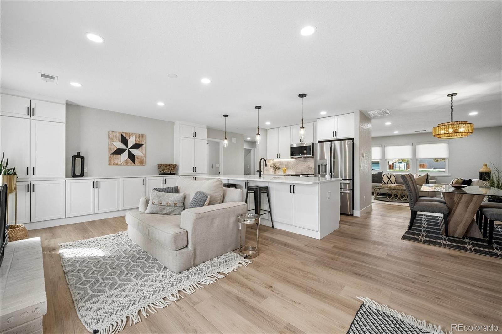 MLS Image #11 for 672 s everett street,lakewood, Colorado