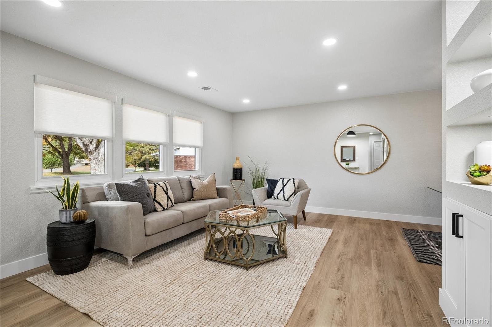 MLS Image #4 for 672 s everett street,lakewood, Colorado