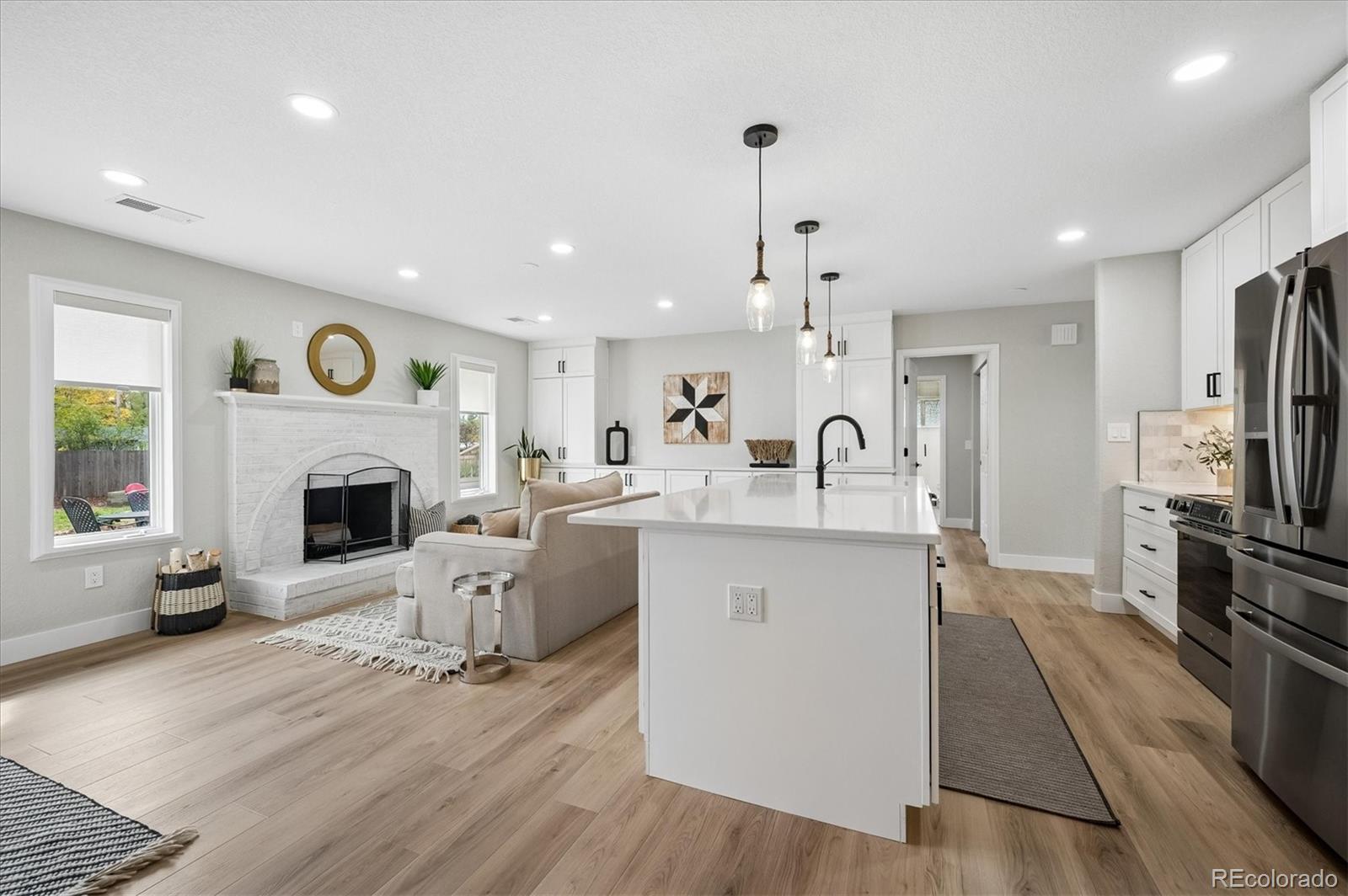 MLS Image #9 for 672 s everett street,lakewood, Colorado