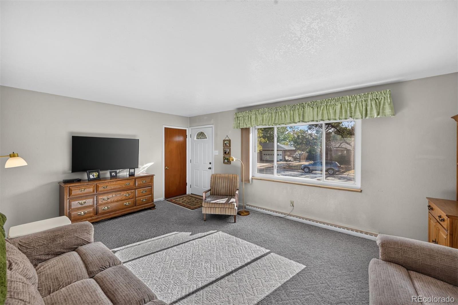 MLS Image #3 for 1679 s van gordon court,lakewood, Colorado