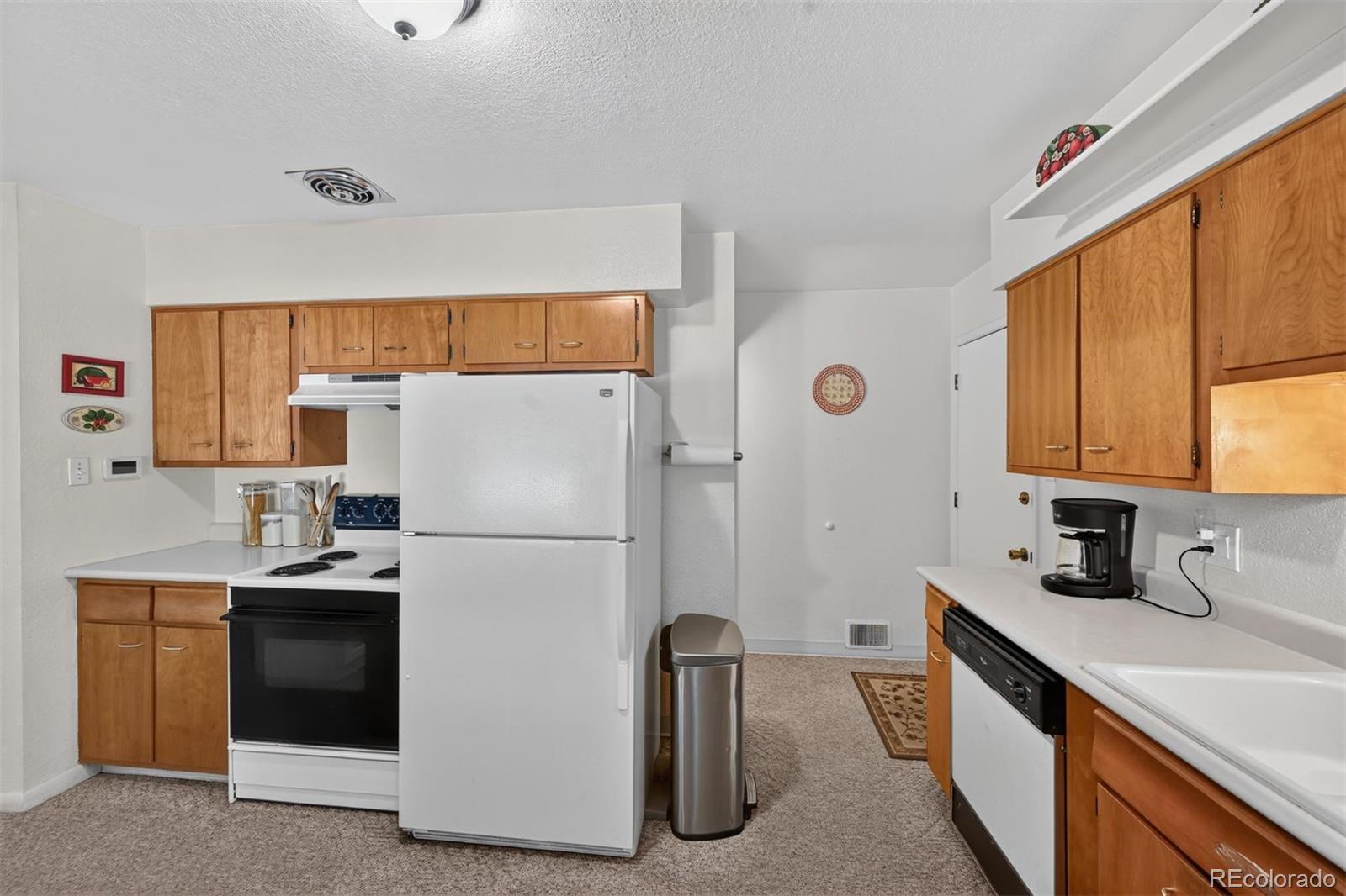 MLS Image #8 for 1679 s van gordon court,lakewood, Colorado