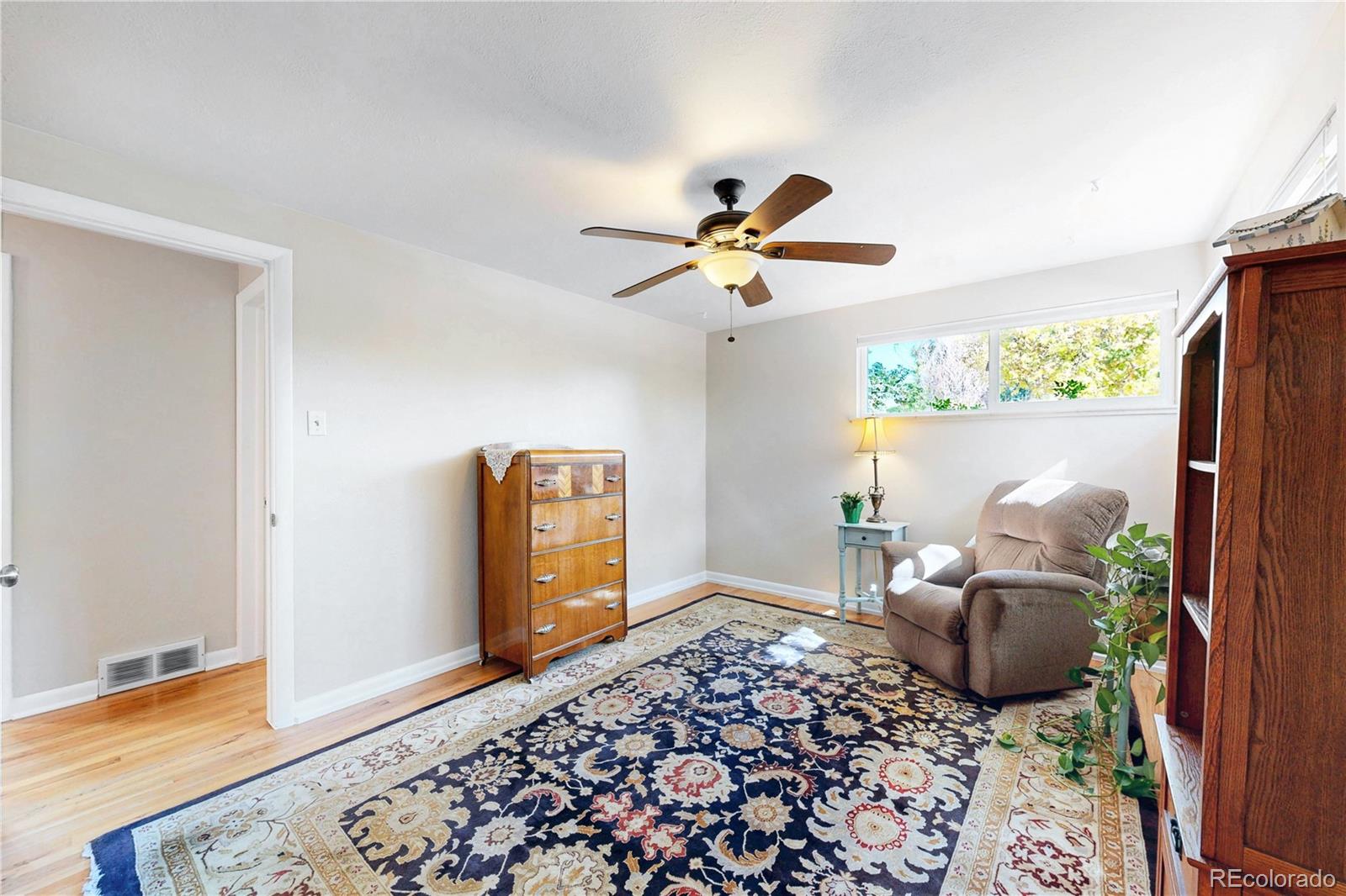 MLS Image #10 for 2401 w 41st avenue,denver, Colorado