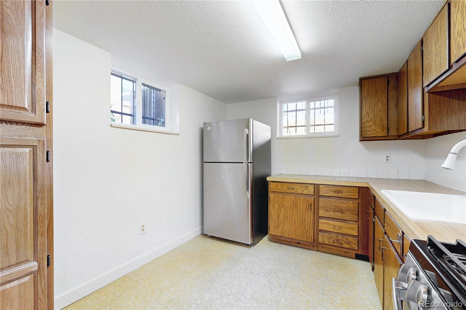 MLS Image #22 for 2401 w 41st avenue,denver, Colorado