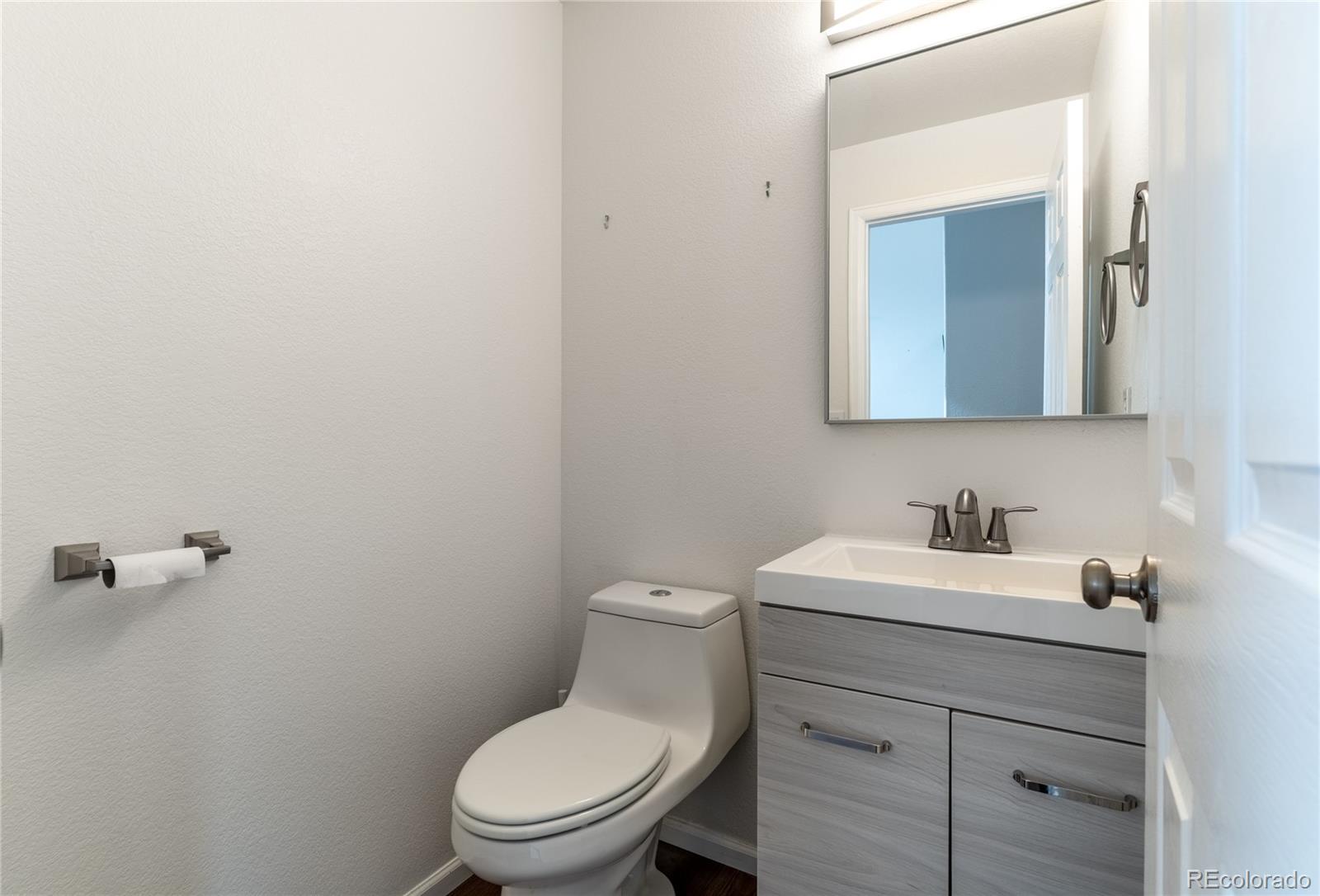 MLS Image #10 for 2392 e 127th drive,thornton, Colorado