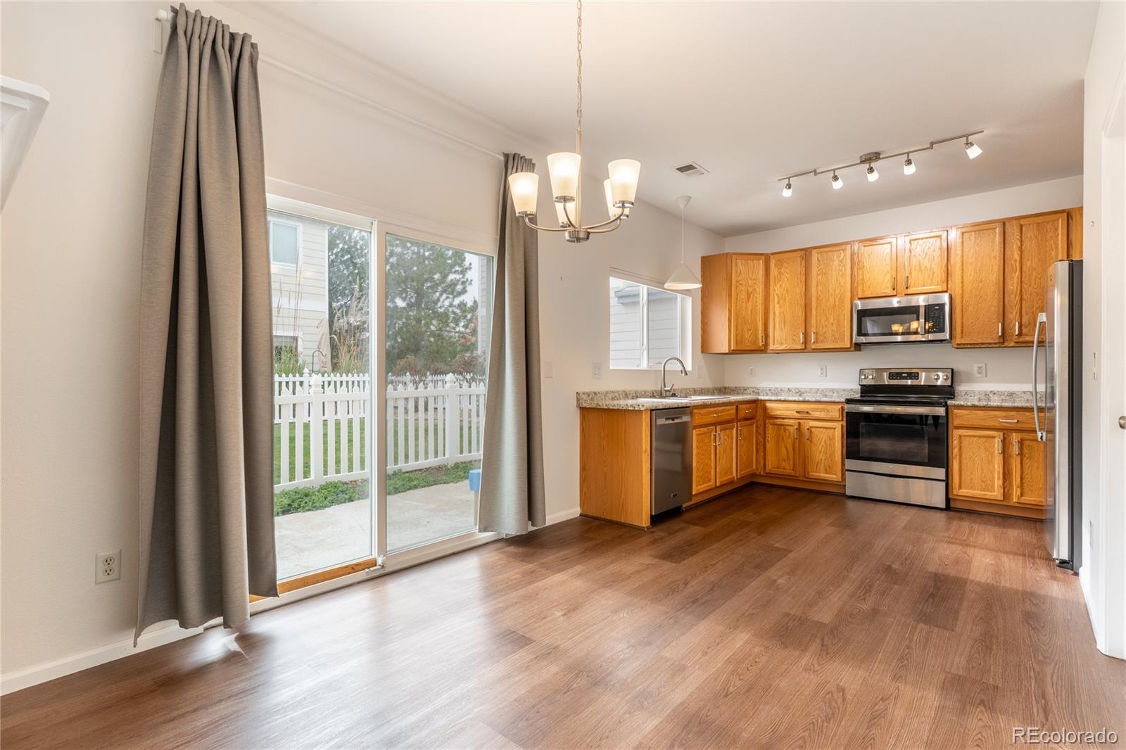 MLS Image #5 for 2392 e 127th drive,thornton, Colorado