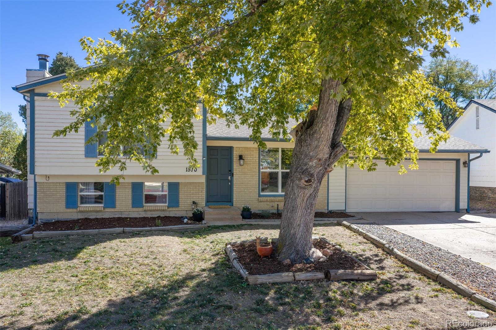 MLS Image #1 for 1510 s salida way,aurora, Colorado