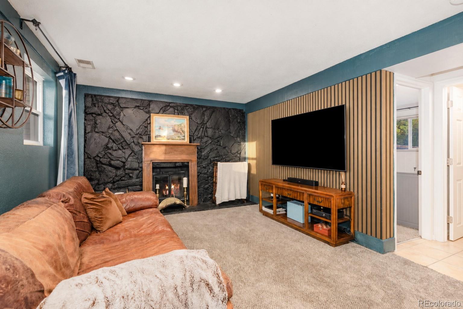 MLS Image #11 for 1510 s salida way,aurora, Colorado