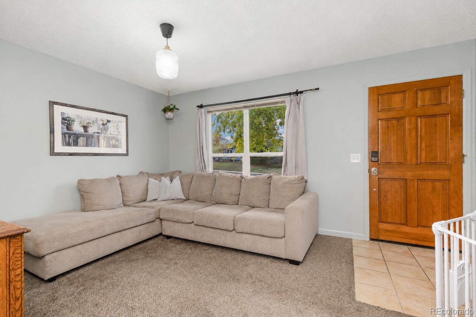 MLS Image #3 for 1510 s salida way,aurora, Colorado