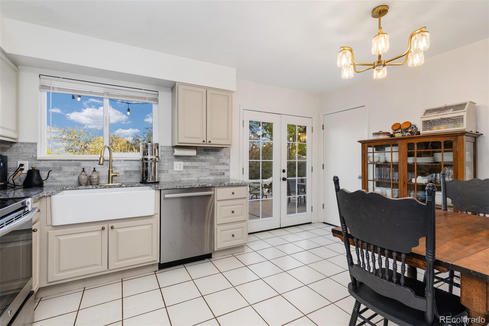MLS Image #7 for 1510 s salida way,aurora, Colorado