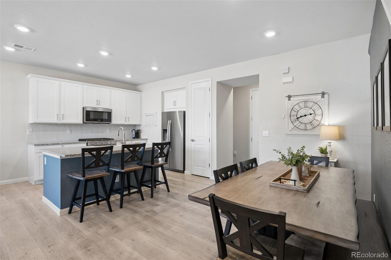 MLS Image #13 for 8024  sterling ranch avenue,littleton, Colorado