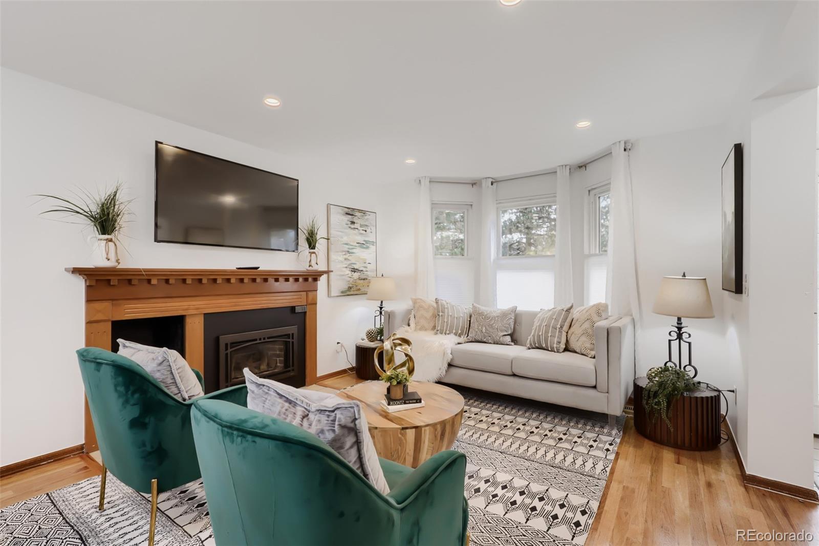 MLS Image #5 for 549 w sycamore circle,louisville, Colorado