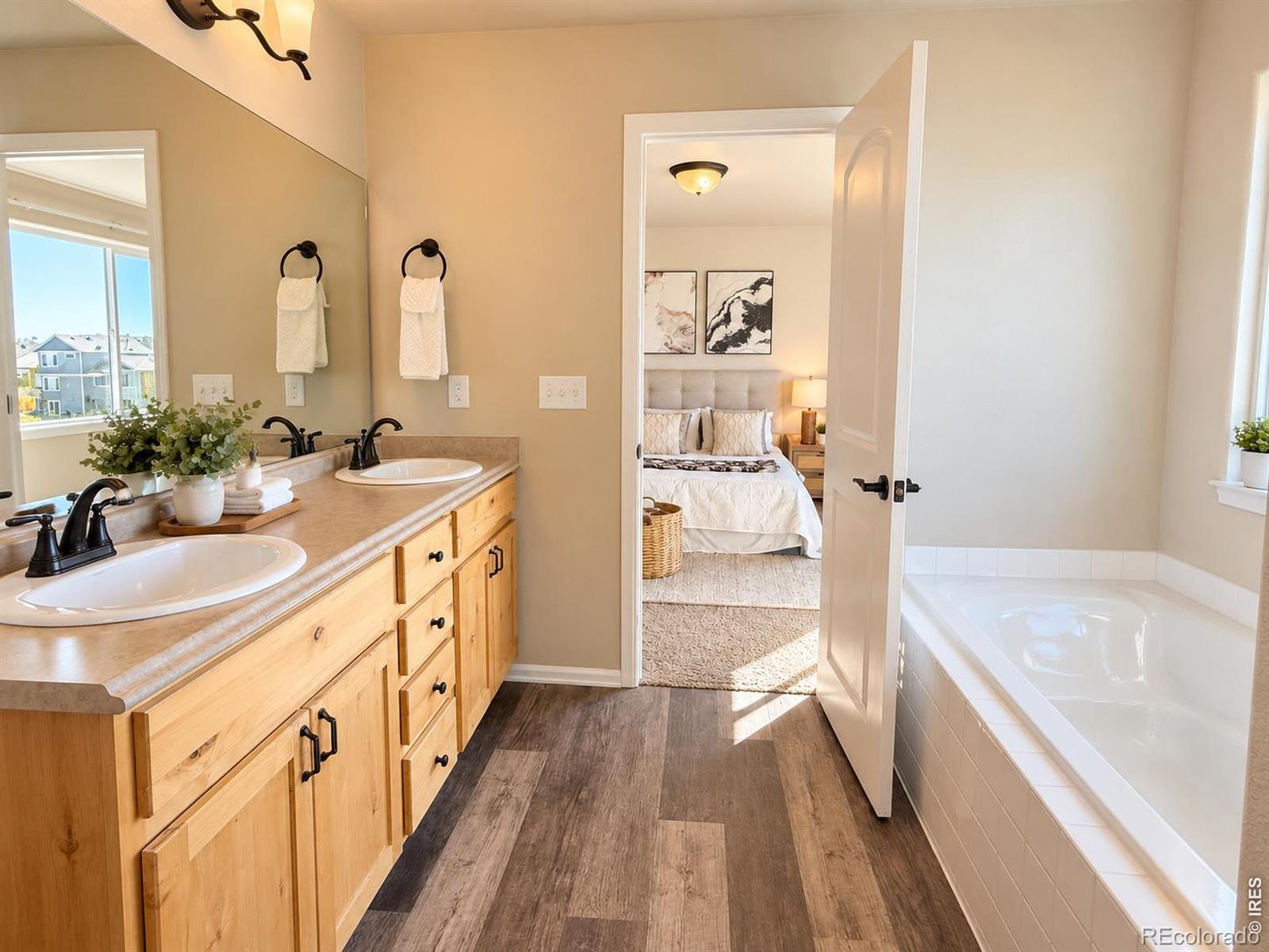 MLS Image #19 for 938  highline drive,loveland, Colorado