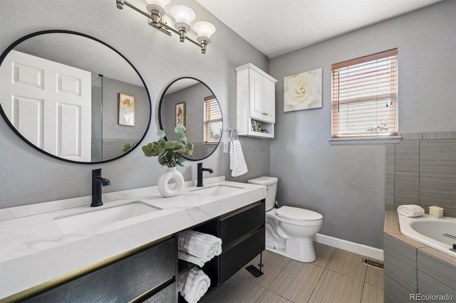 MLS Image #14 for 1512  spring water way,highlands ranch, Colorado