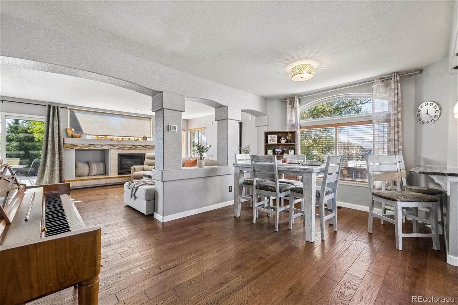 MLS Image #3 for 1512  spring water way,highlands ranch, Colorado