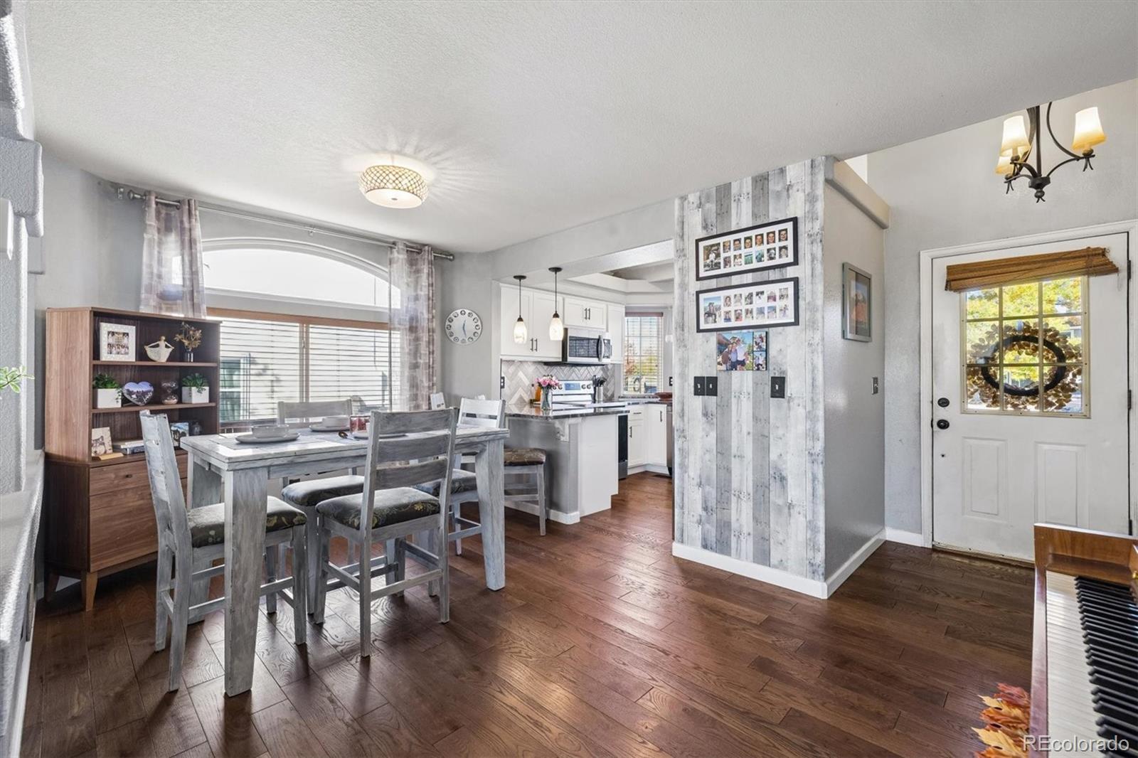 MLS Image #4 for 1512  spring water way,highlands ranch, Colorado