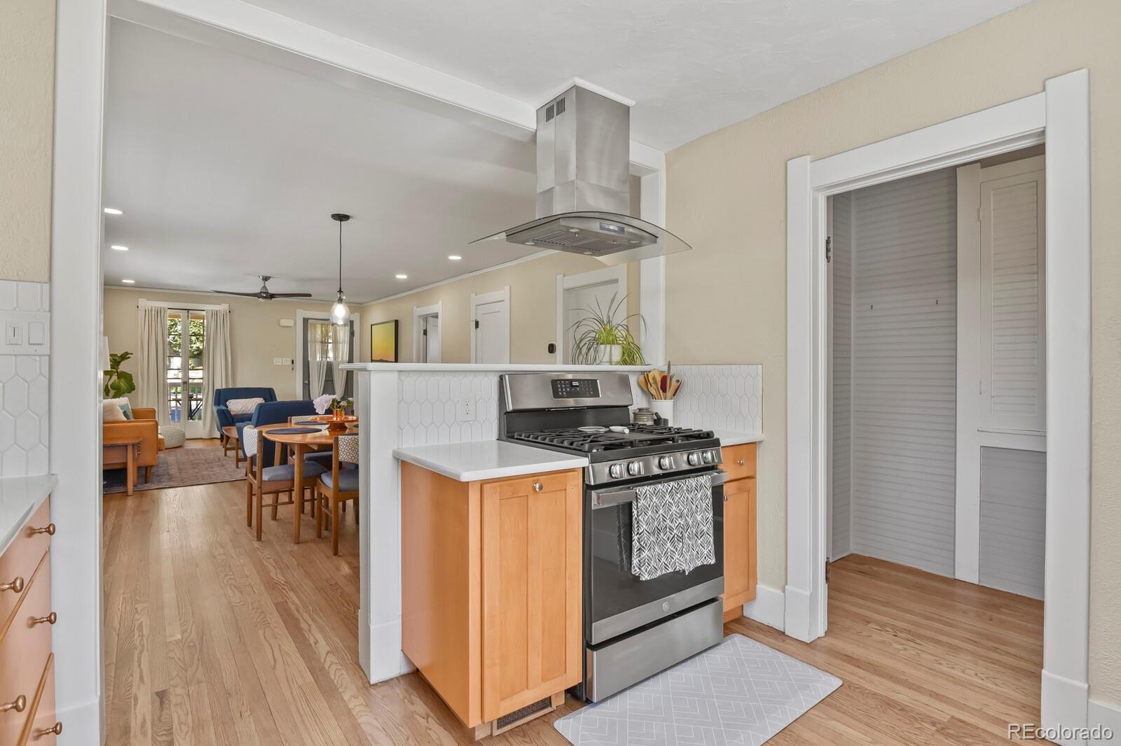 MLS Image #14 for 1507 n el paso street,colorado springs, Colorado