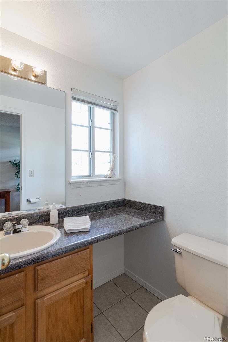 MLS Image #14 for 1470 s quebec way,denver, Colorado