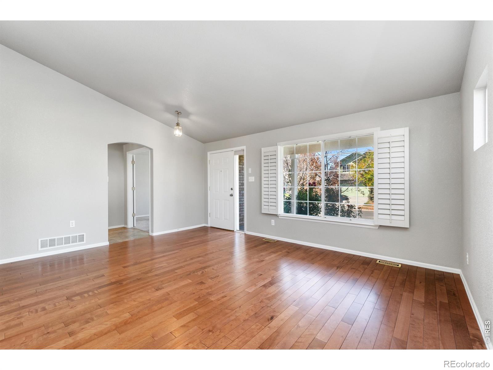 MLS Image #6 for 11292  kingston street,commerce city, Colorado