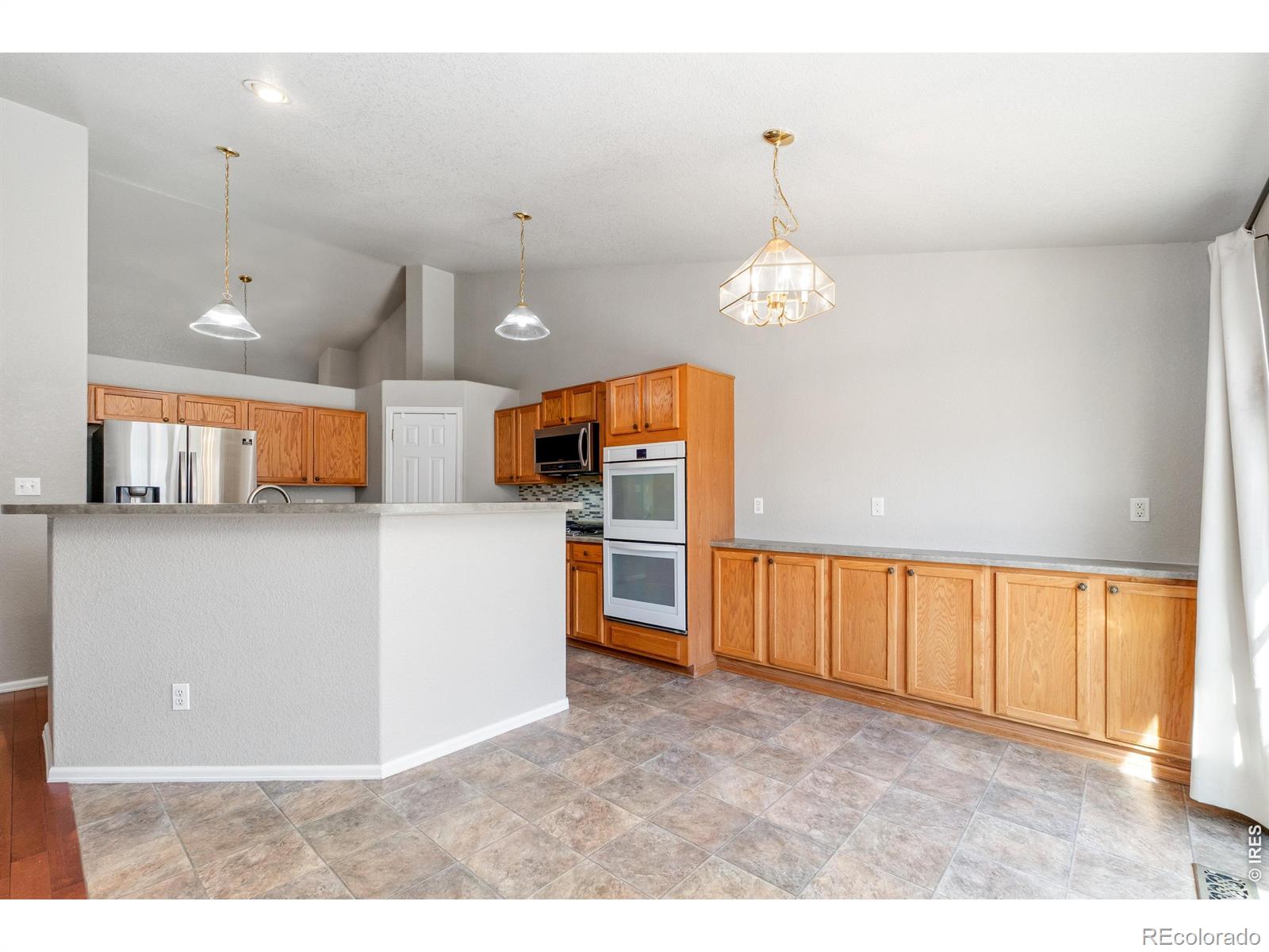 MLS Image #9 for 11292  kingston street,commerce city, Colorado