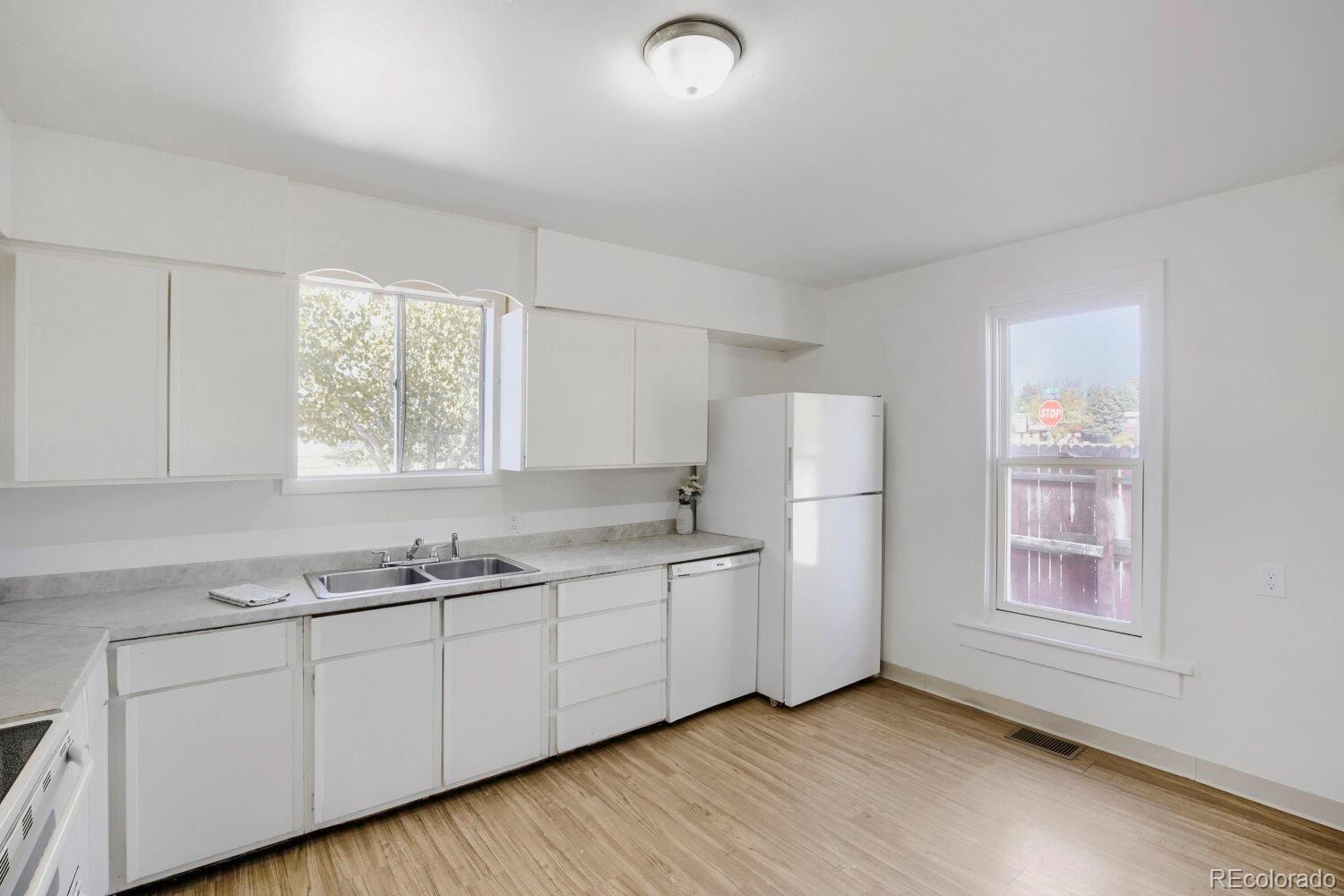 MLS Image #8 for 3000  11th avenue,evans, Colorado