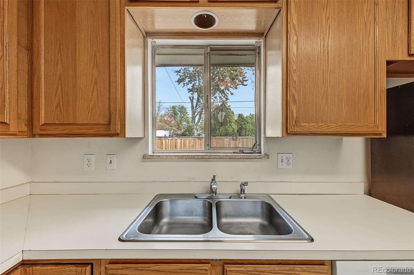 MLS Image #14 for 278  scranton street,aurora, Colorado