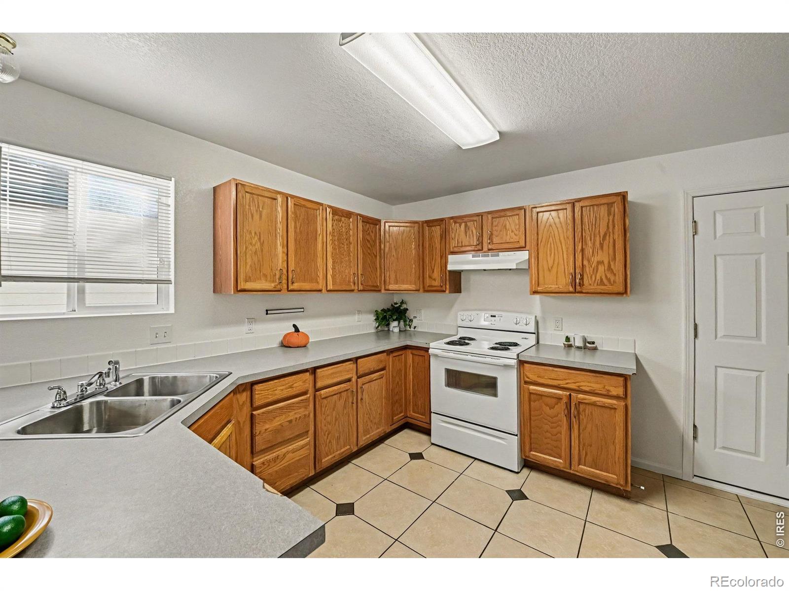 MLS Image #7 for 730  ponderosa drive,fort collins, Colorado