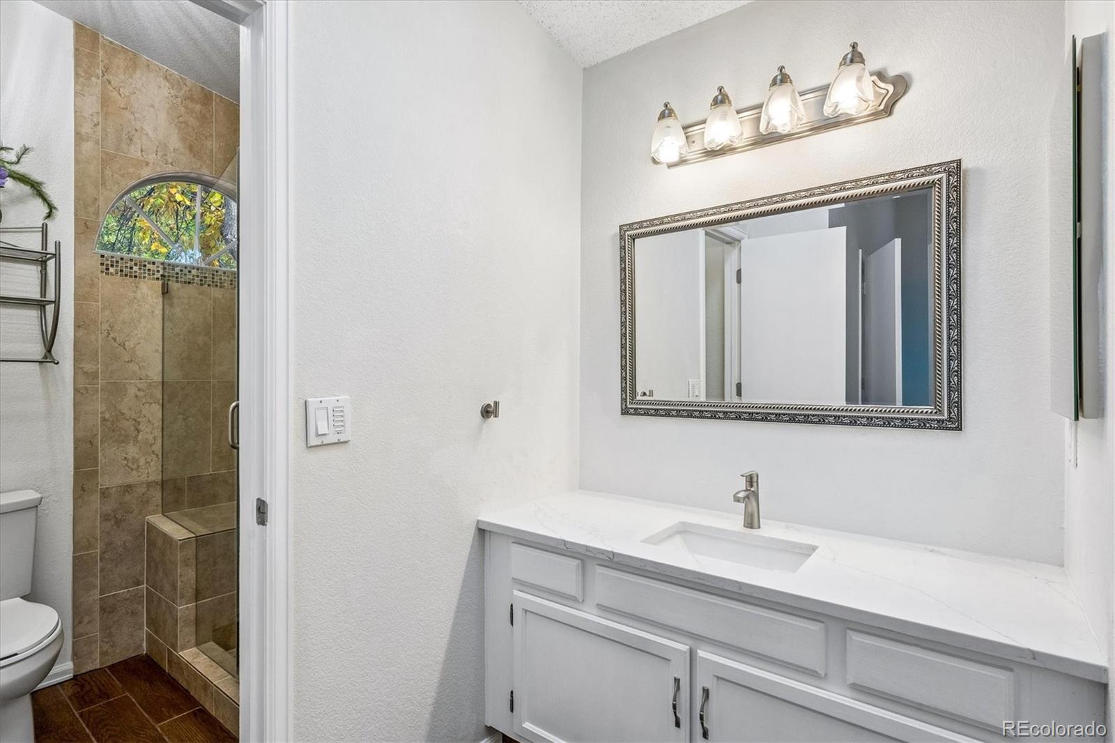 MLS Image #14 for 740 w jamison circle,littleton, Colorado
