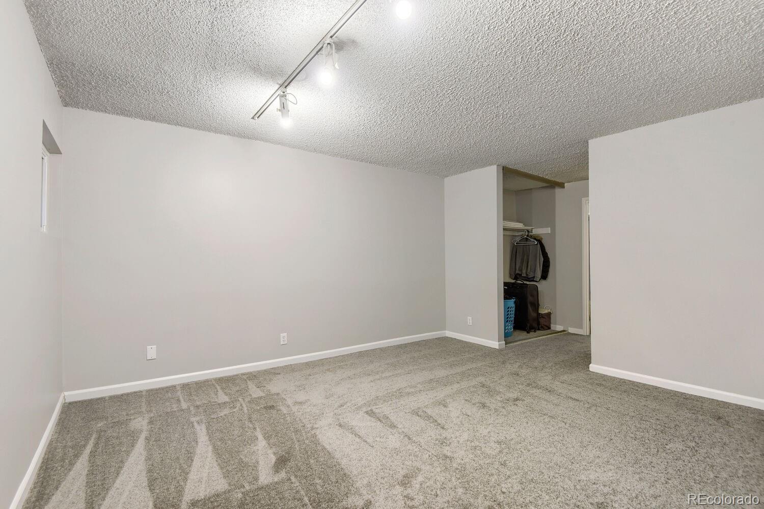 MLS Image #10 for 13973 e jewell avenue,aurora, Colorado
