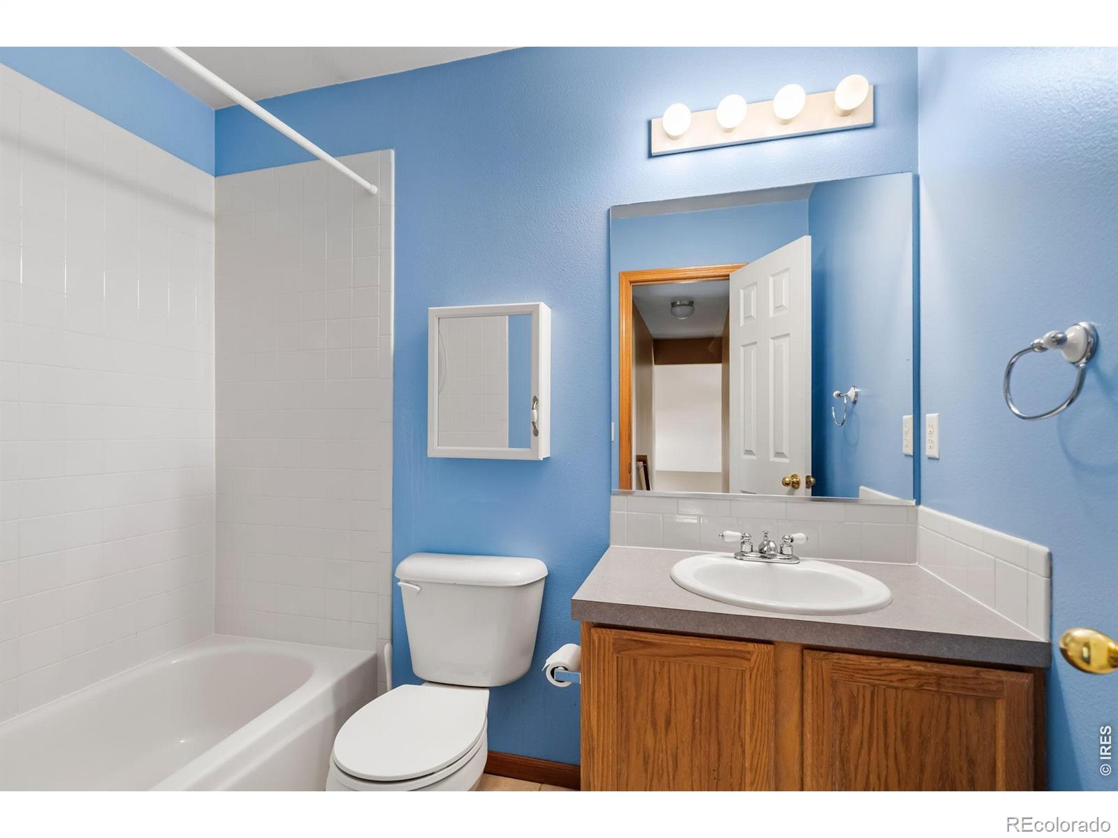MLS Image #31 for 521  dunraven drive,fort collins, Colorado