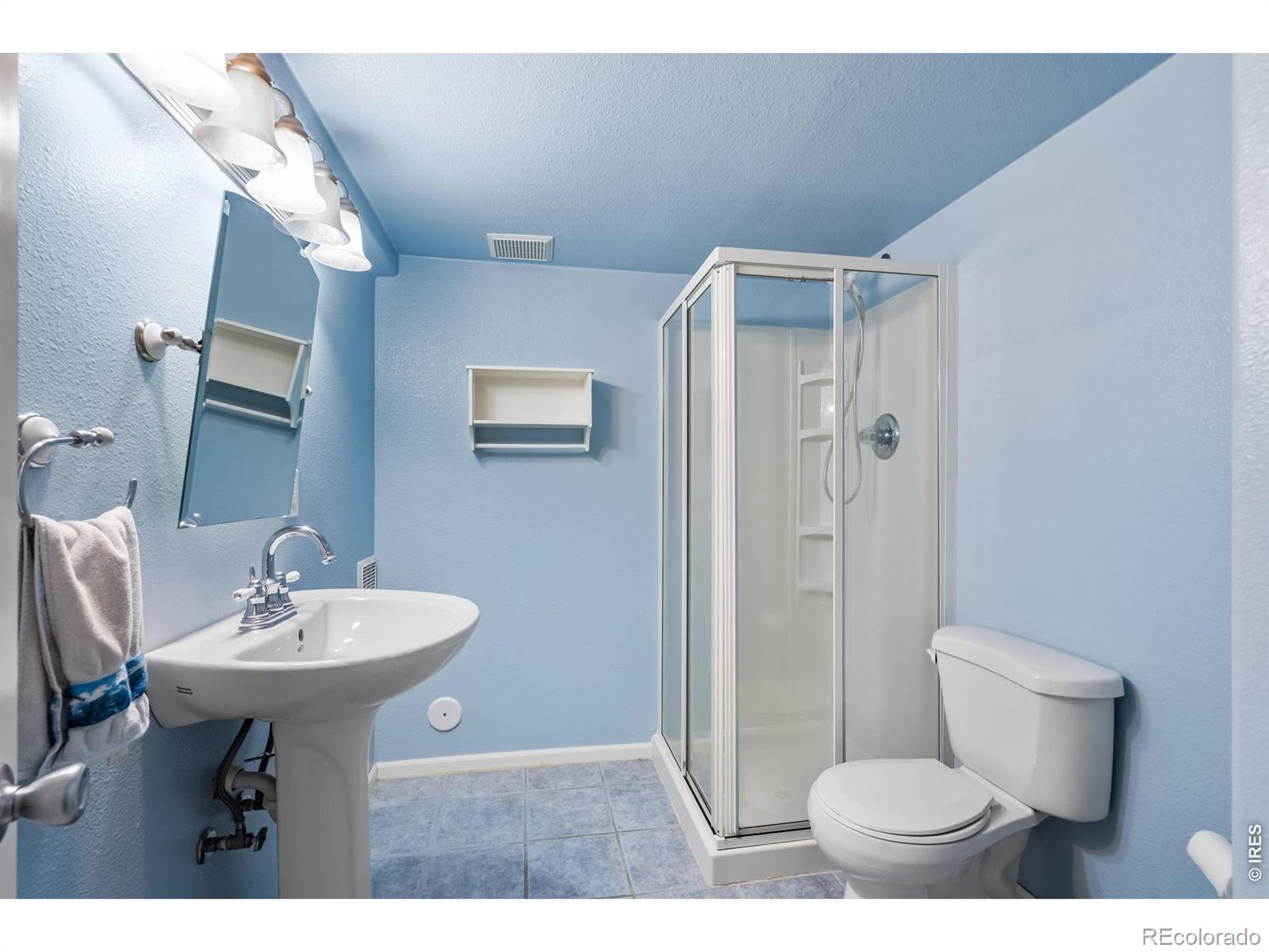 MLS Image #37 for 521  dunraven drive,fort collins, Colorado