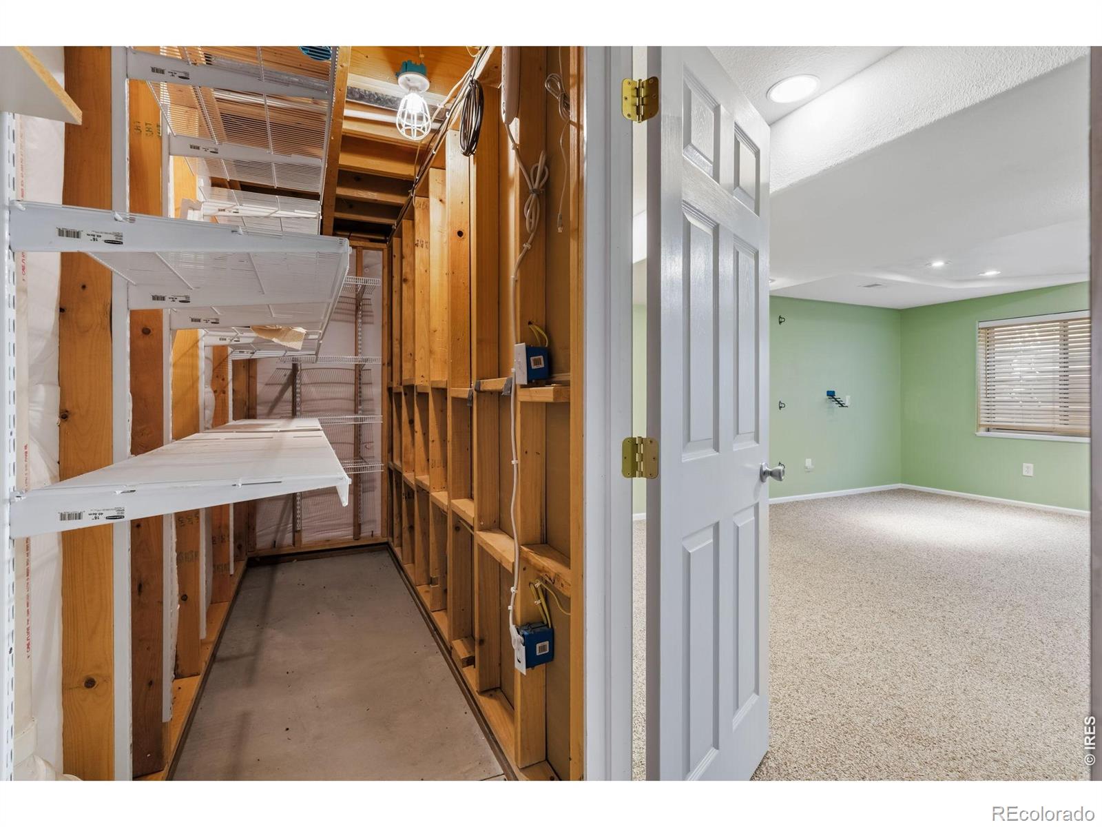 MLS Image #38 for 521  dunraven drive,fort collins, Colorado