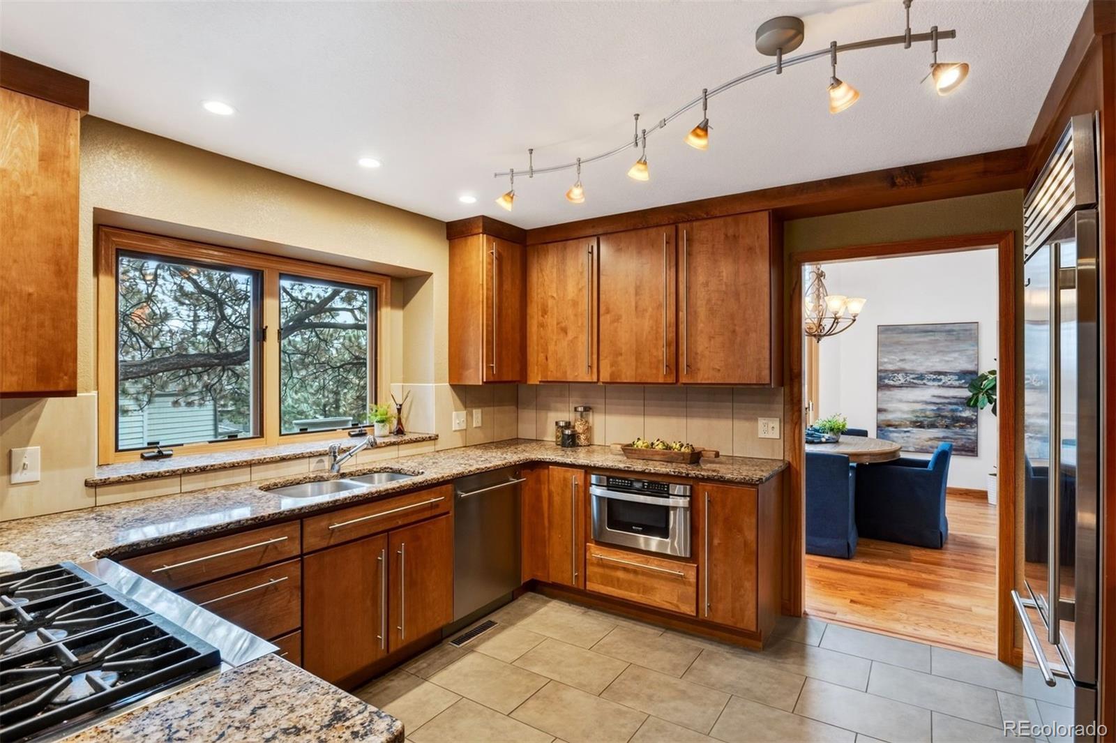 MLS Image #13 for 1318  northridge court,golden, Colorado