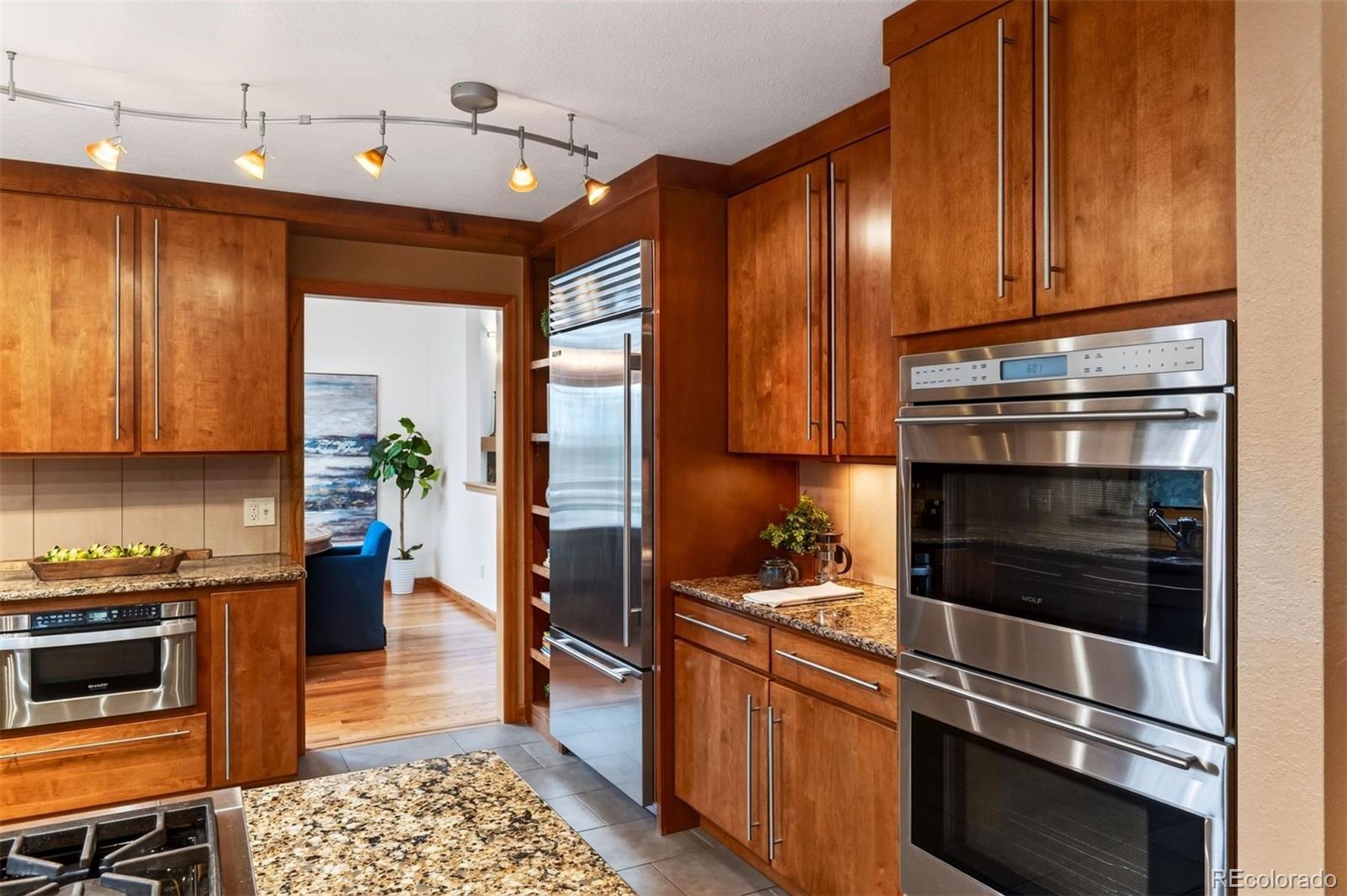 MLS Image #14 for 1318  northridge court,golden, Colorado
