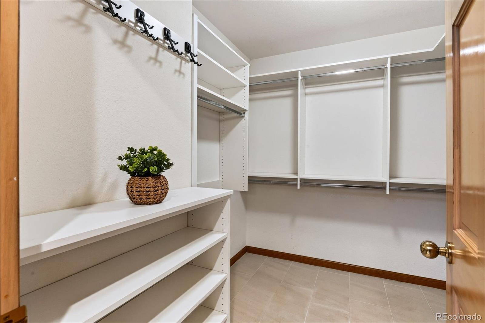 MLS Image #31 for 1318  northridge court,golden, Colorado