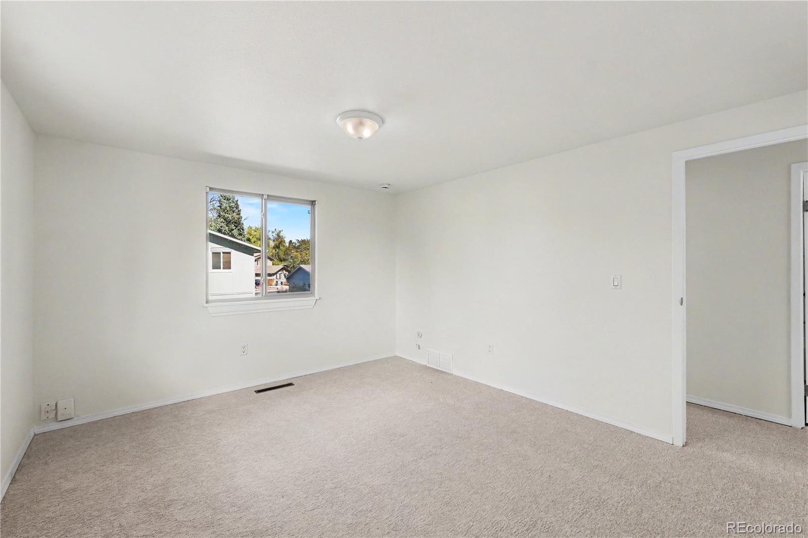 MLS Image #16 for 428  verdant circle,longmont, Colorado