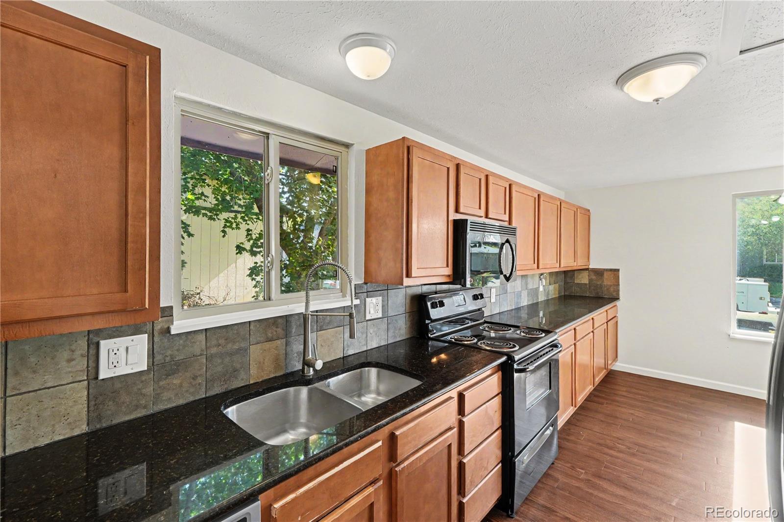 MLS Image #9 for 428  verdant circle,longmont, Colorado