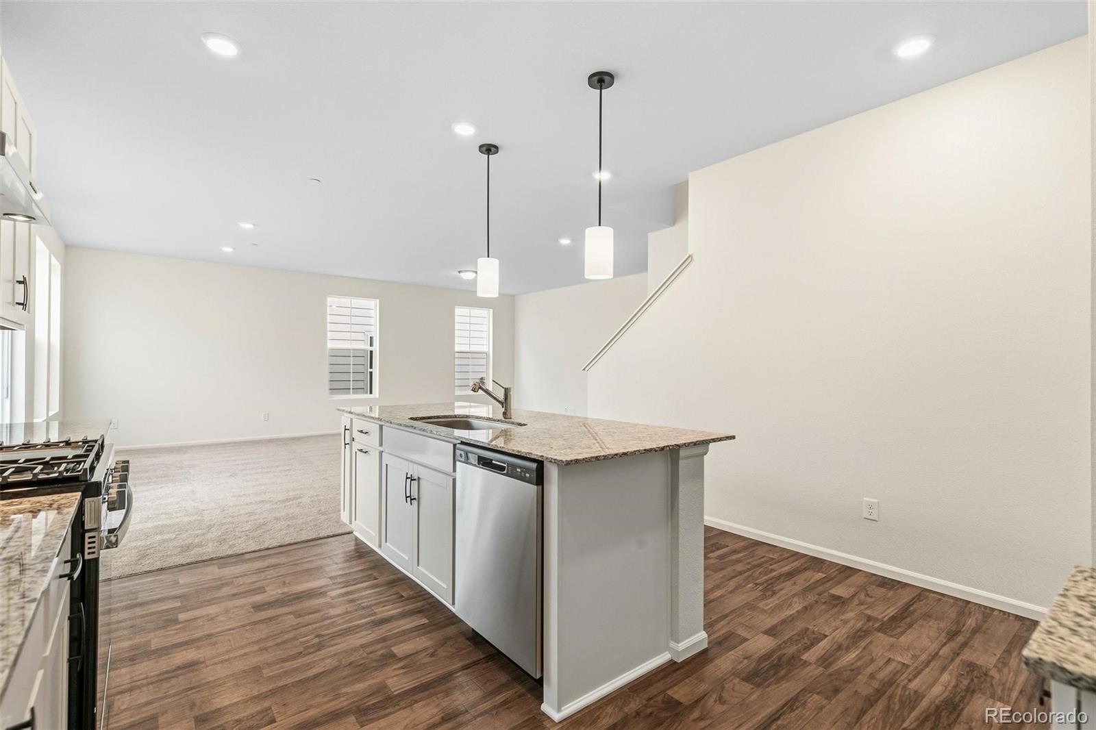 MLS Image #11 for 200  rock wren way,erie, Colorado