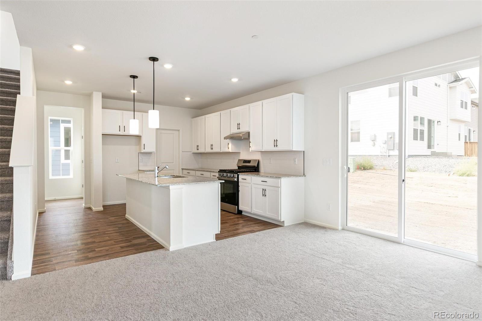 MLS Image #7 for 200  rock wren way,erie, Colorado