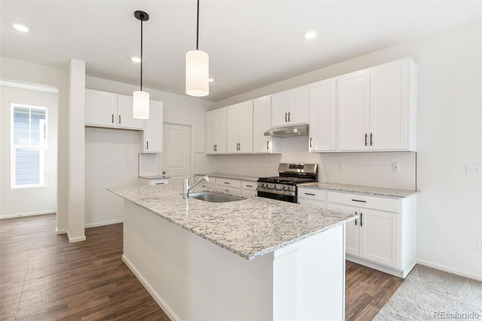 MLS Image #8 for 200  rock wren way,erie, Colorado