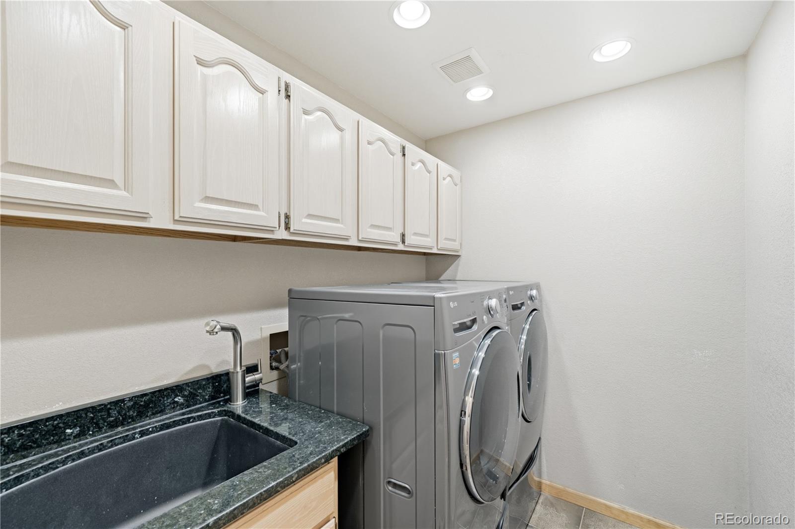 MLS Image #14 for 9289  cornell circle,highlands ranch, Colorado