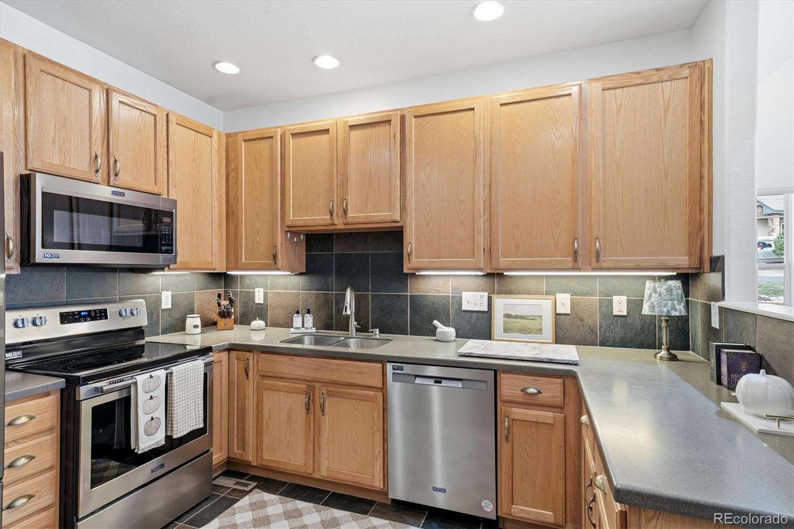 MLS Image #14 for 6658 s shawnee court,aurora, Colorado