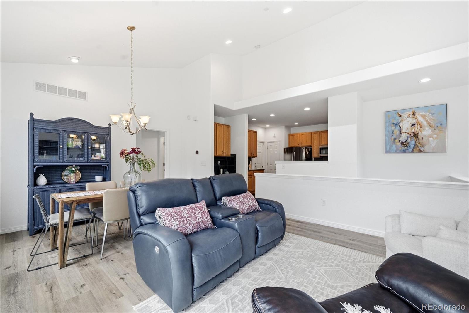 MLS Image #8 for 6658 s shawnee court,aurora, Colorado