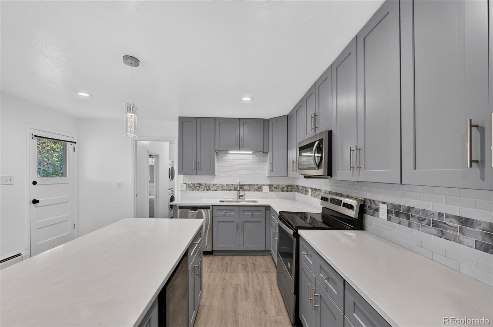 MLS Image #12 for 5298  manitou road,littleton, Colorado