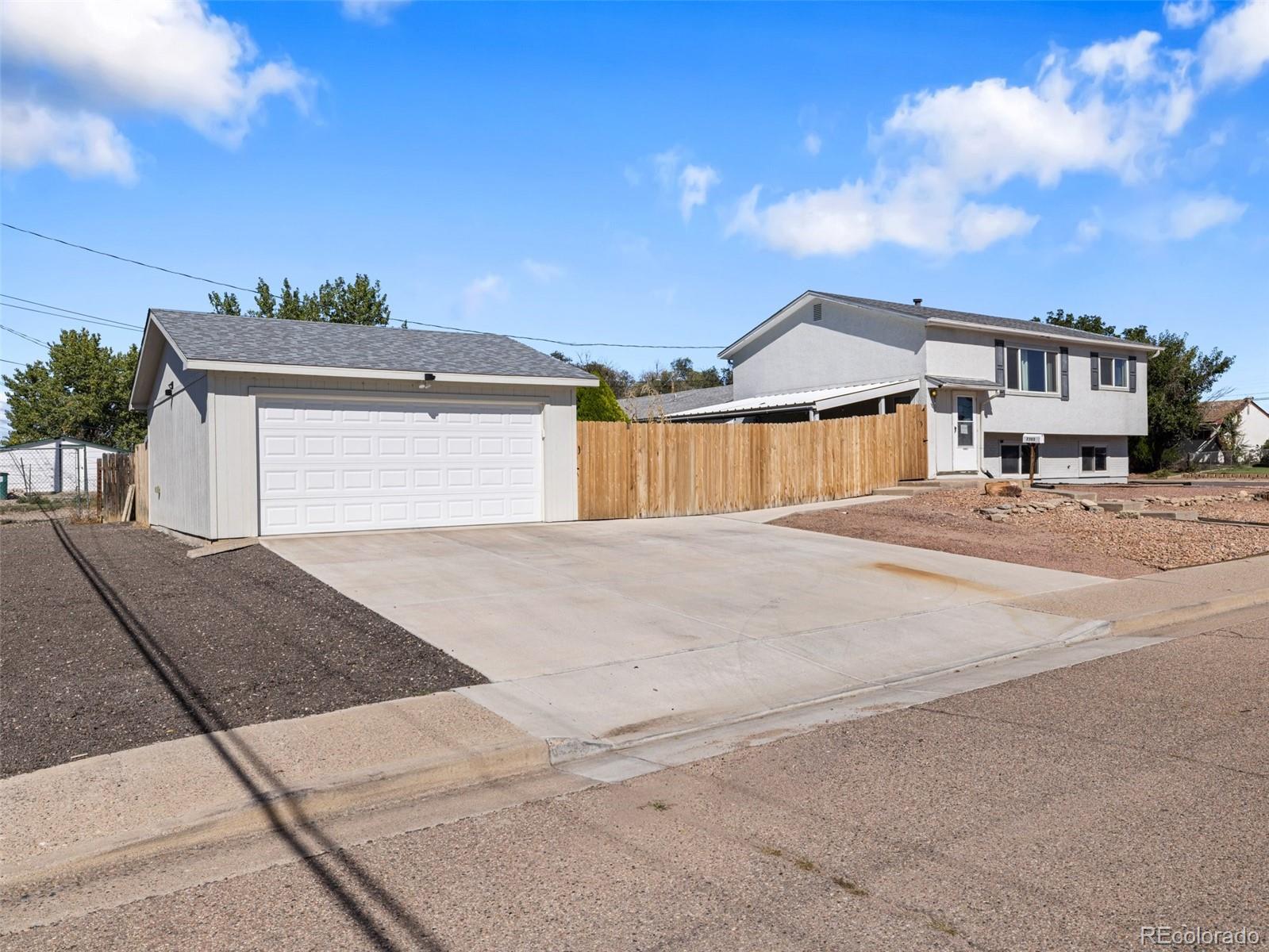 MLS Image #2 for 2303  cheyenne avenue,pueblo, Colorado