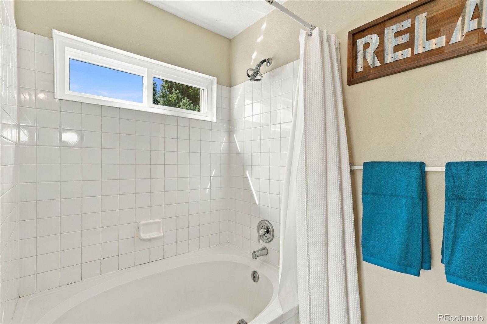 MLS Image #19 for 18968 e ithaca drive,aurora, Colorado